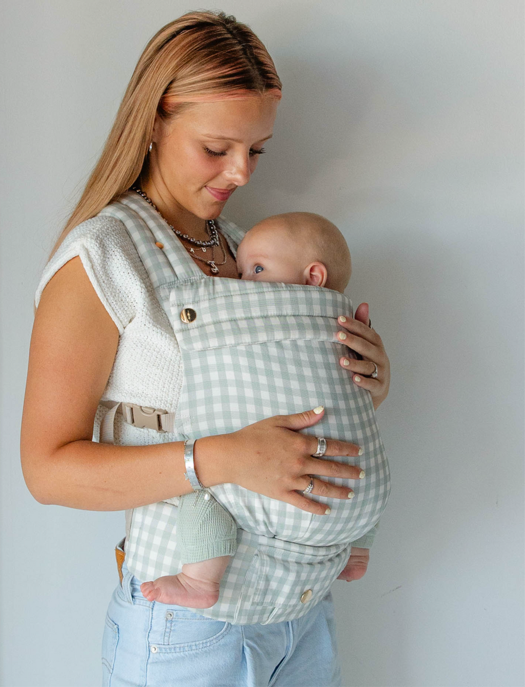 Coco Gingham - Baby Carrier With A Pocket